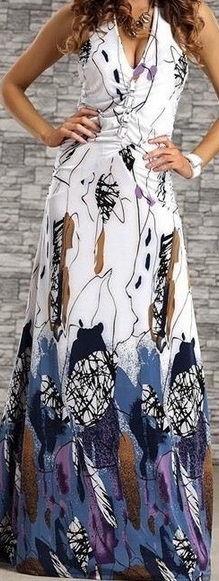 Grå-hvid maxi kjole med blomster